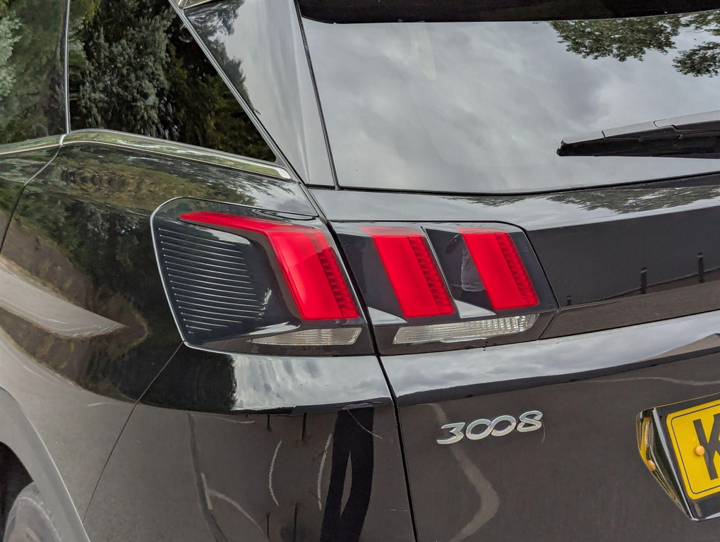 Peugeot 3008 Active Black #19