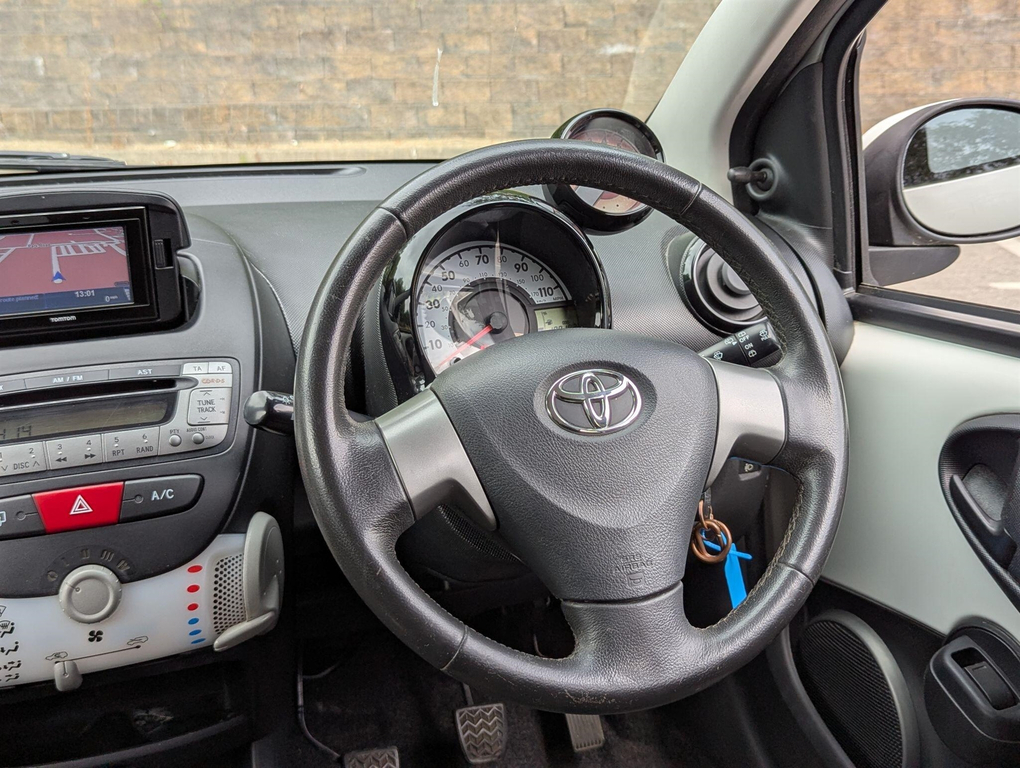 Toyota Aygo 1.0 Vvt-i Move Euro 5  #6