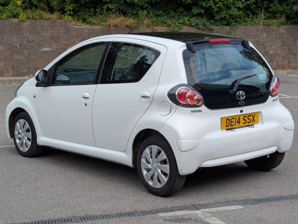 Toyota Aygo 1.0 Vvt-i Move Euro 5  #2