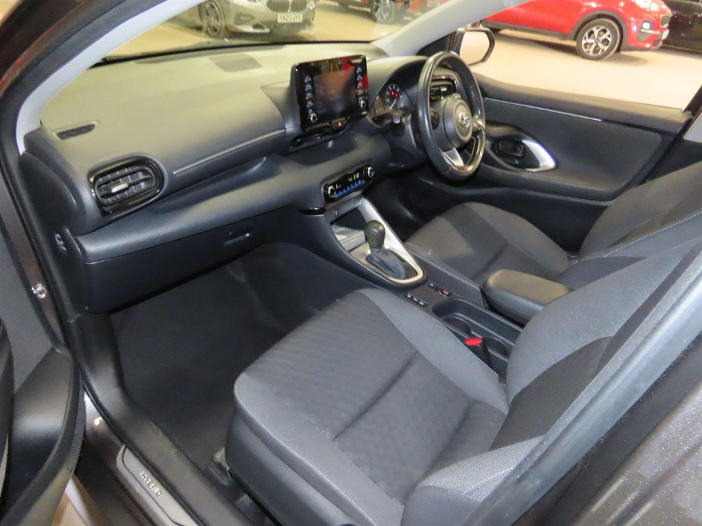 Toyota Yaris 1.5 Vvt-h Icon E-cvt Euro 6 Ss  #4