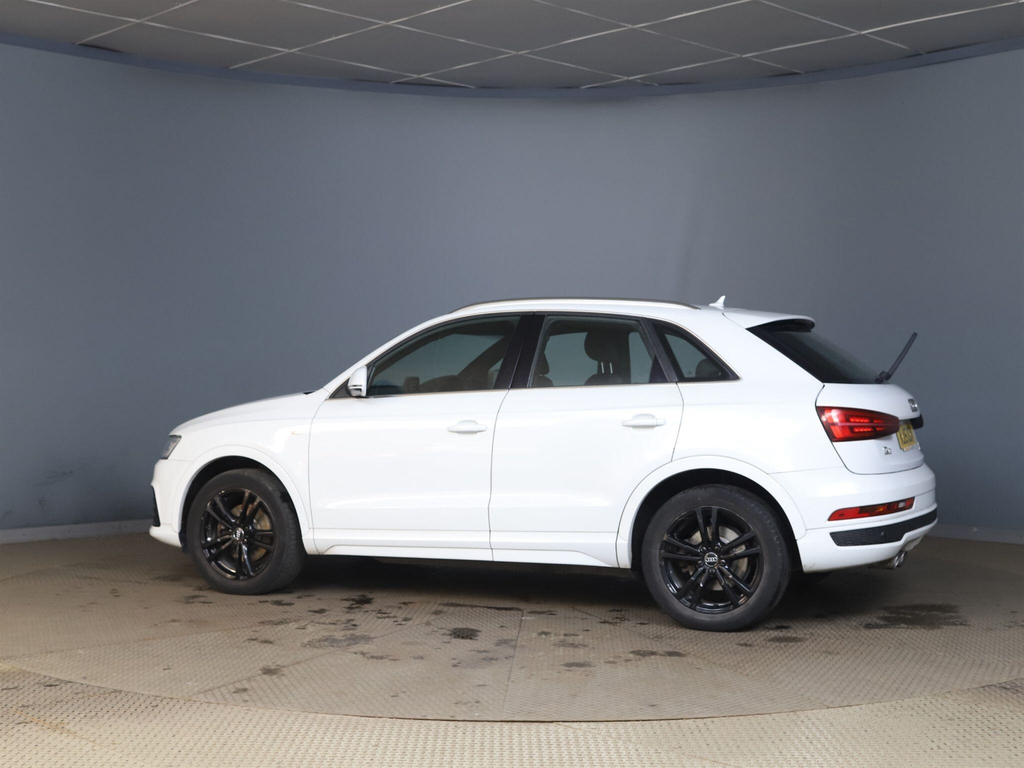 Audi Q3 1.4 Tfsi Cod S Line Euro 6 Ss  #4