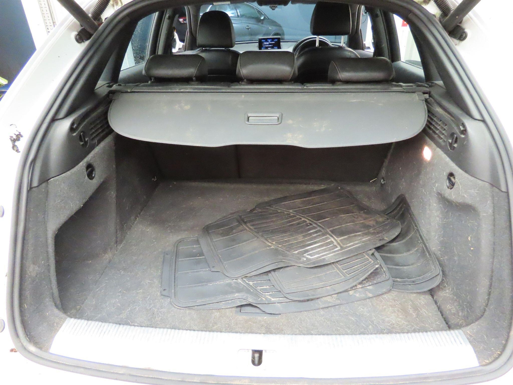 Audi Q3 2.0Tdi Quattro S Line Used White #8