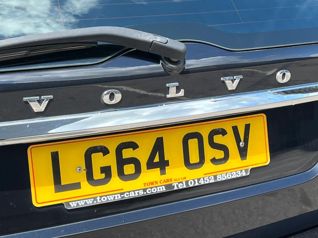 Volvo XC60 2.4L Se Lux Nav Gold #26