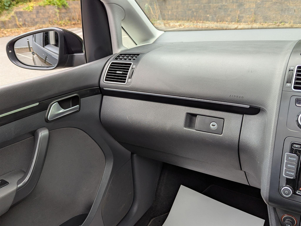 Volkswagen Touran Se Bluemotion Technologies Tdi Black #15