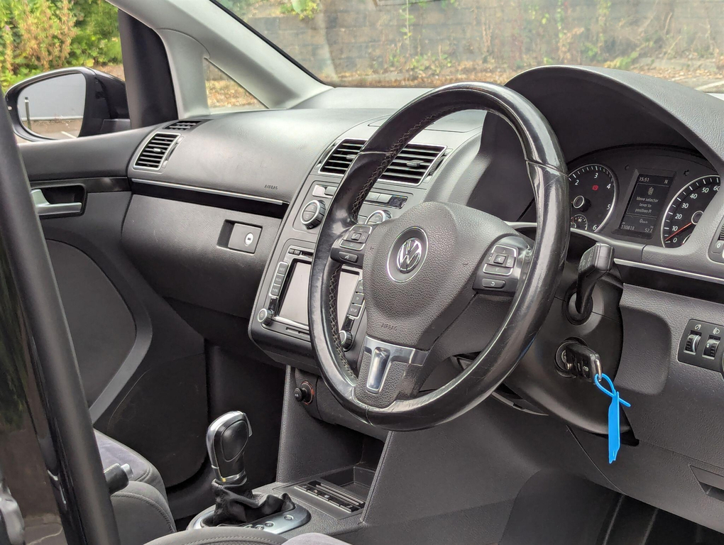 Volkswagen Touran 2.0 Tdi Sport Dsg Euro 5 #5
