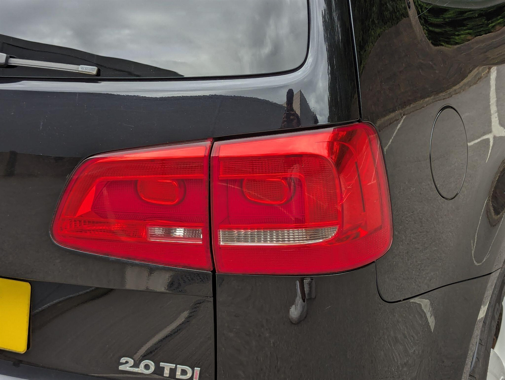 Volkswagen Touran Se Bluemotion Technologies Tdi Black #22