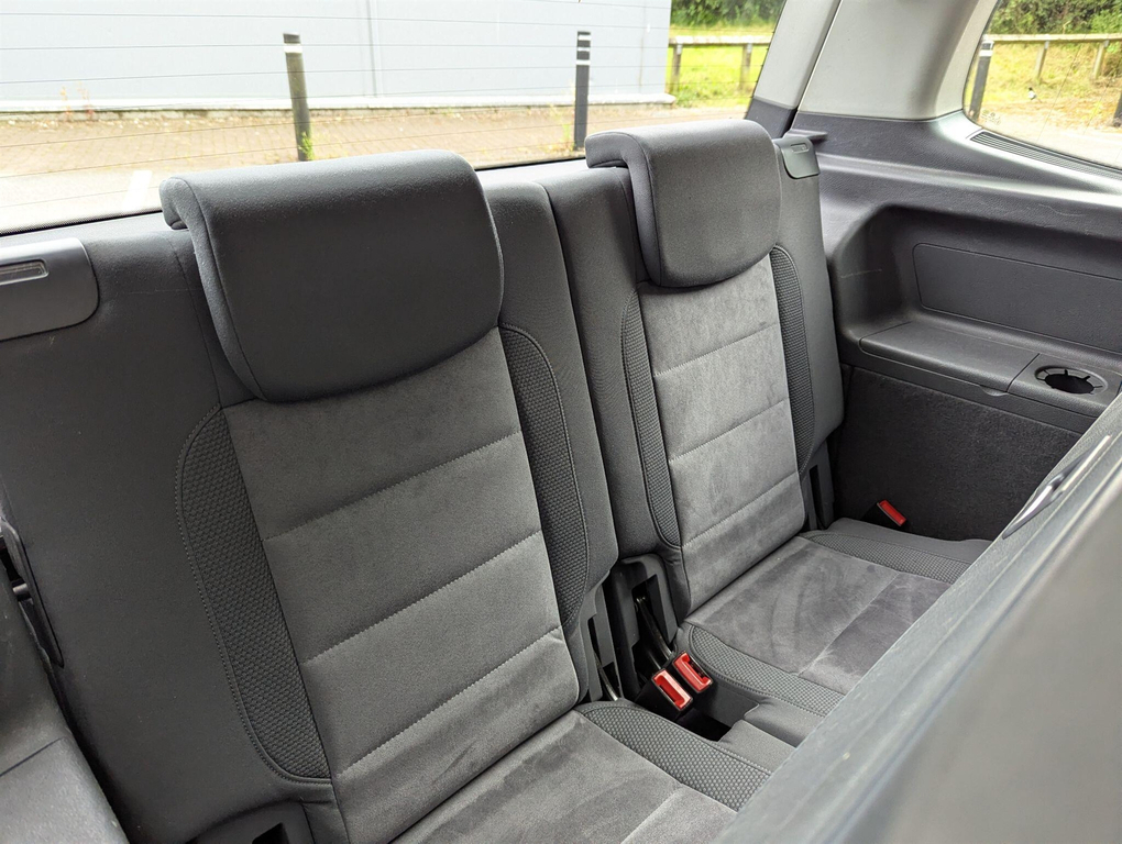Volkswagen Touran Se Bluemotion Technologies Tdi Black #10