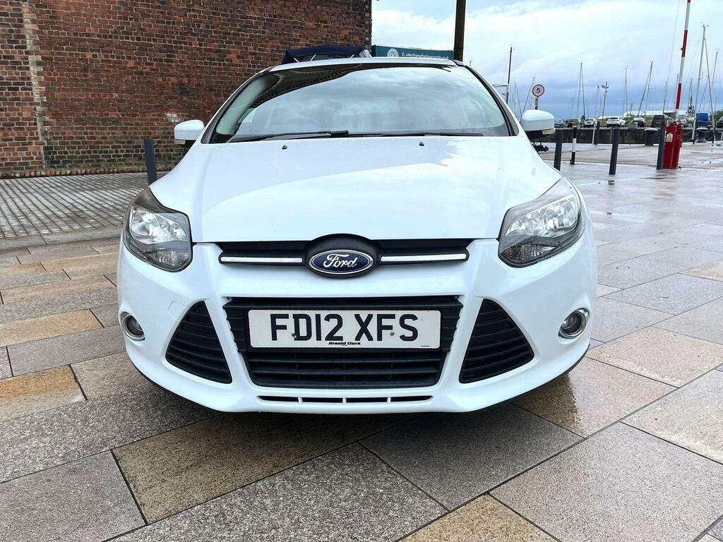Ford Focus 1.6 Tdci Zetec Euro 5 S S White #2