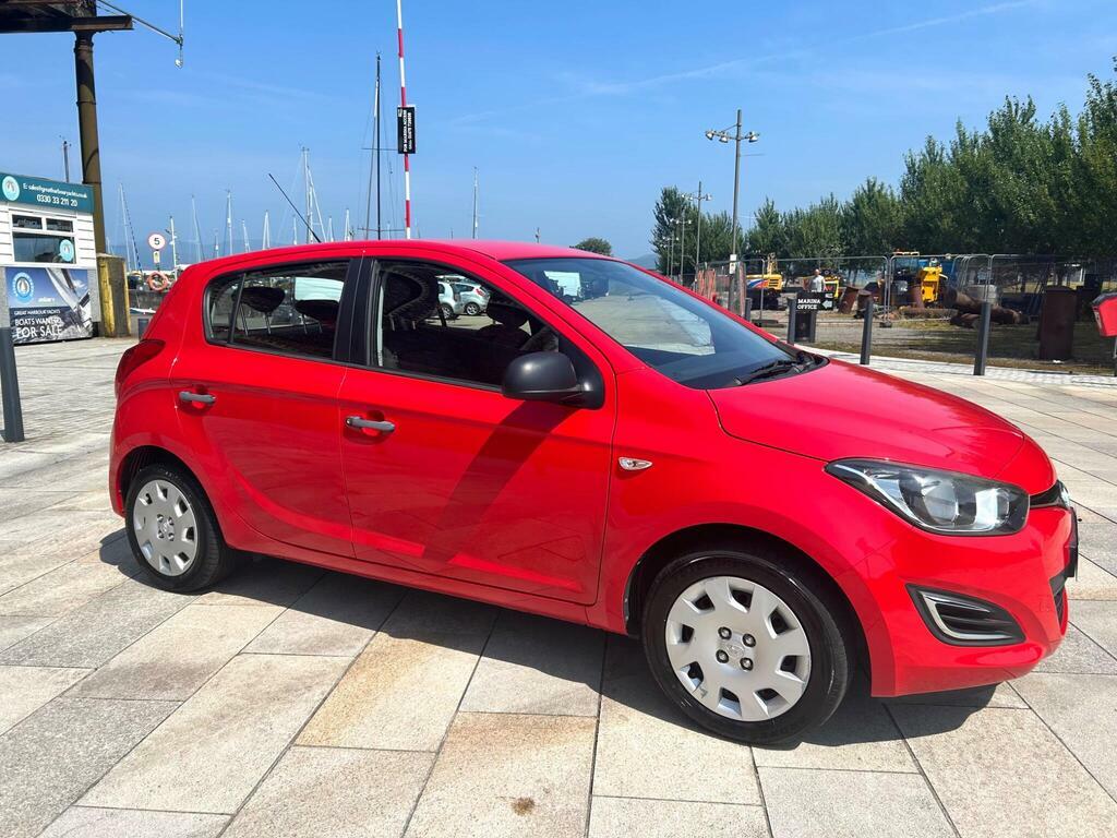 Hyundai I20 1.2 Classic Euro 5 Red #6