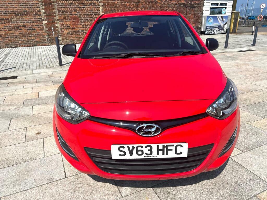Hyundai I20 1.2 Classic Euro 5 Red #2