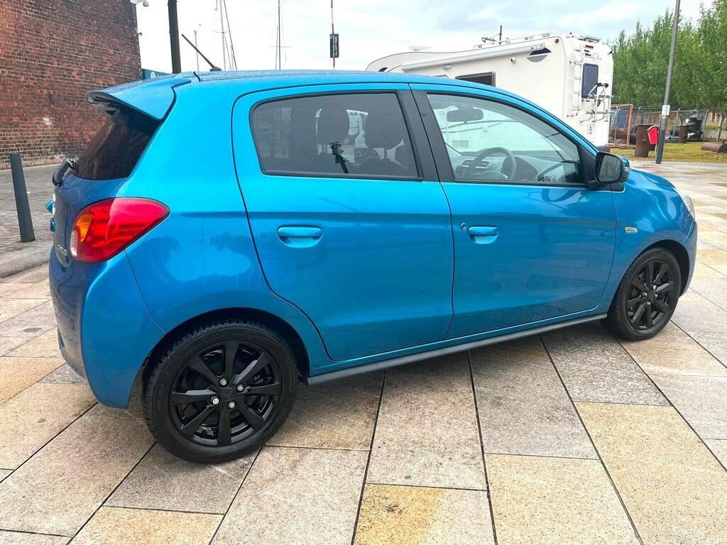 Mitsubishi Mirage 1.2 3 Cvt Euro 5 Ss 2015 White #30