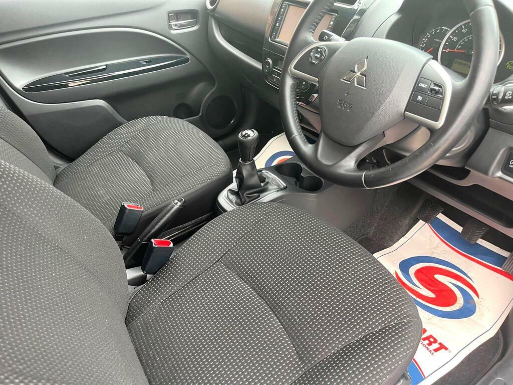 Mitsubishi Mirage 1.2 3 Cvt Euro 5 Ss 2015 White #11