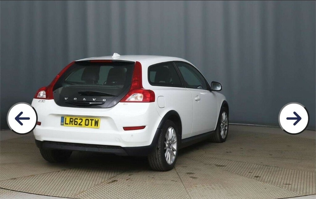 Volvo C30 2.0 Se Lux 2012 White #3