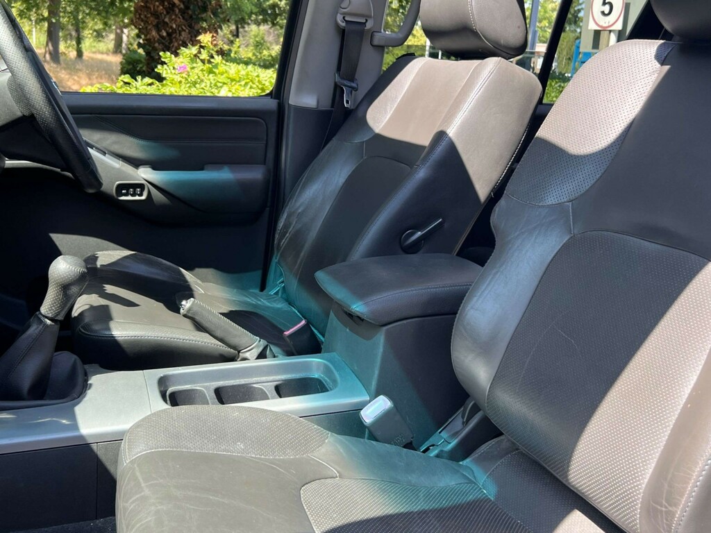 Nissan Pathfinder 2.5 Dci Trek Silver #9