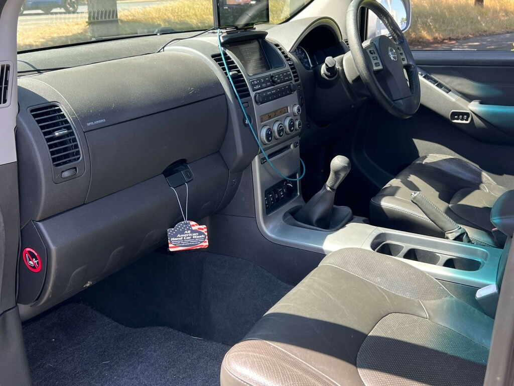 Nissan Pathfinder 2.5 Dci Trek Silver #10