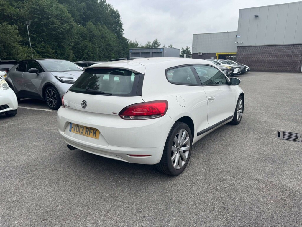 Volkswagen Scirocco 1.4 Tsi 2013 White #3