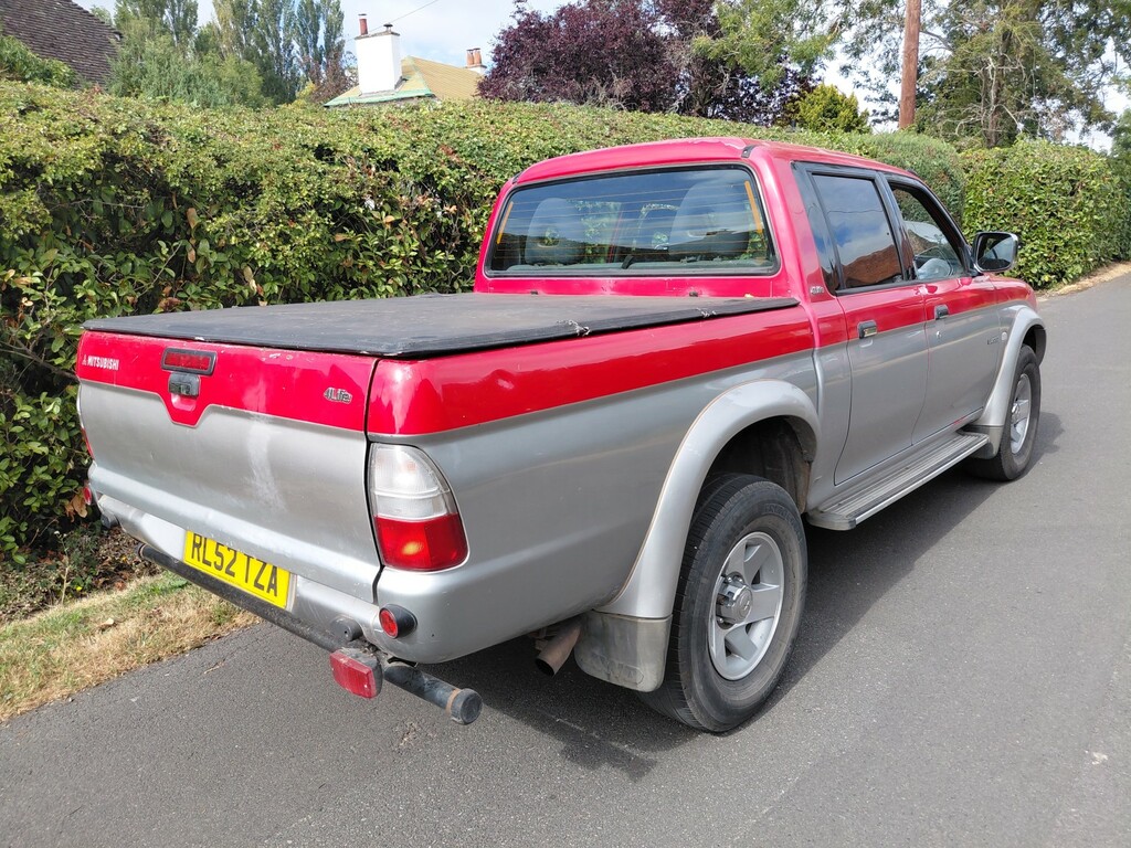 Mitsubishi L200 2.5 Td 4Life 2003 Red #3