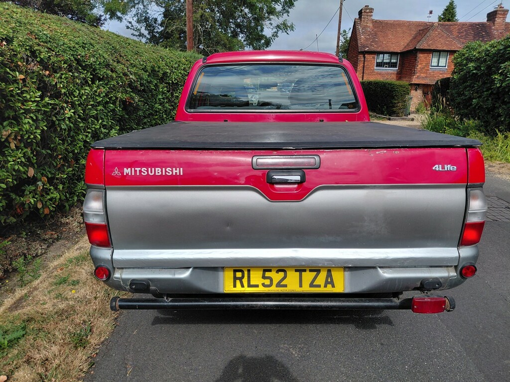 Mitsubishi L200 2.5 Animal 4Life Lwb Dcb 4Wd 114 Bhp Red #10