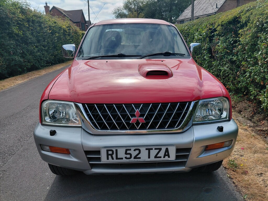 Mitsubishi L200 2.5 Animal 4Life Lwb Dcb 4Wd 114 Bhp Red #8
