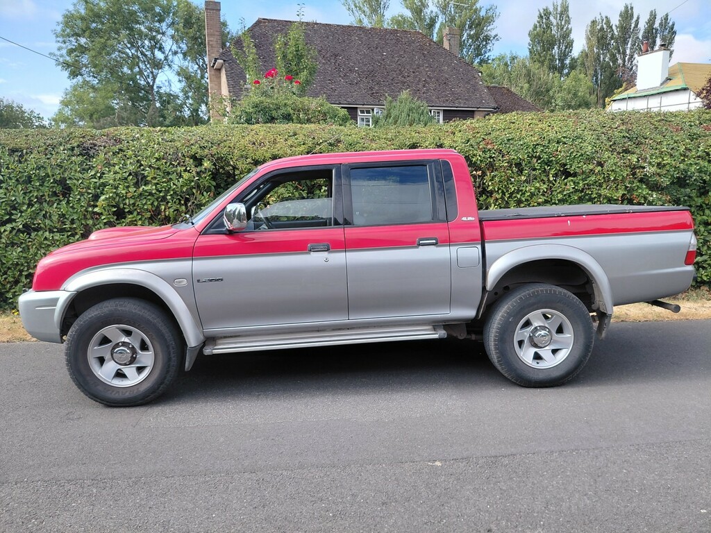 Mitsubishi L200 2.5 Td 4Life 2003 Red #5
