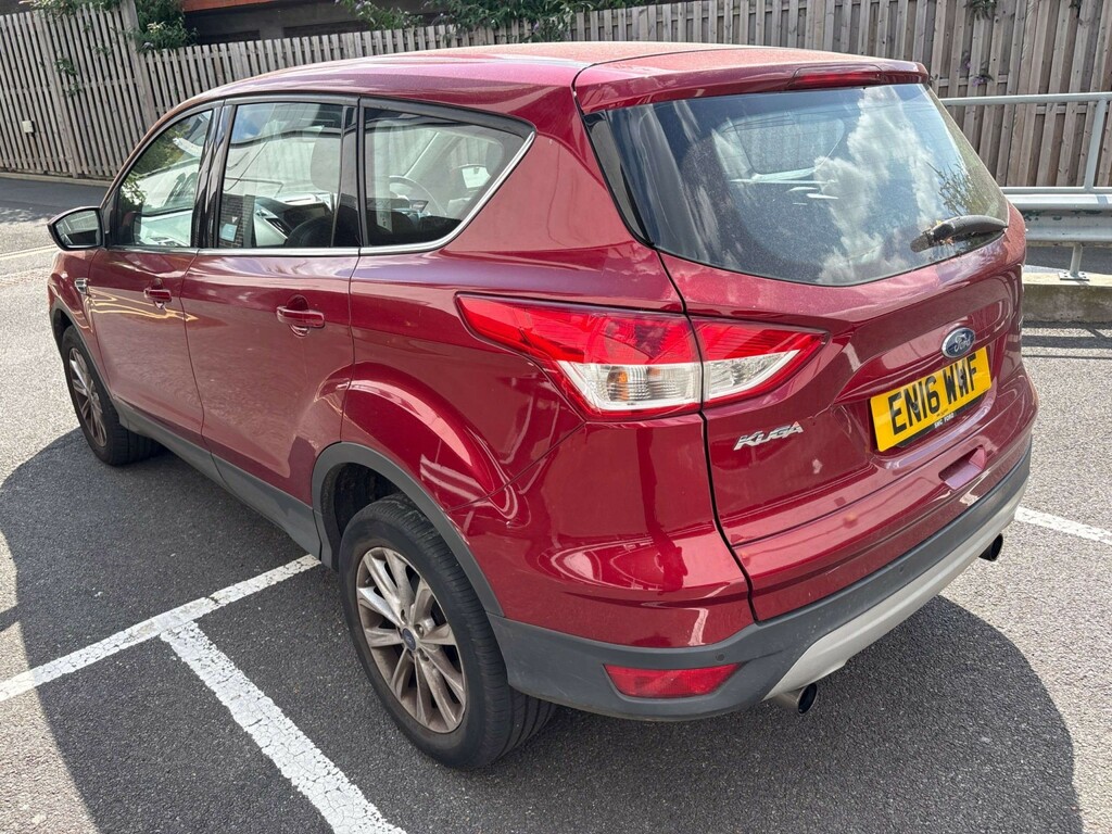 Ford Kuga 1.5 T Ecoboost Titanium 2016 Red #6