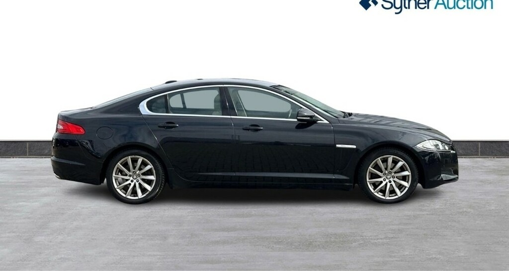 Jaguar XF 3.0 D V6 Premium Luxury 2012 Black #2