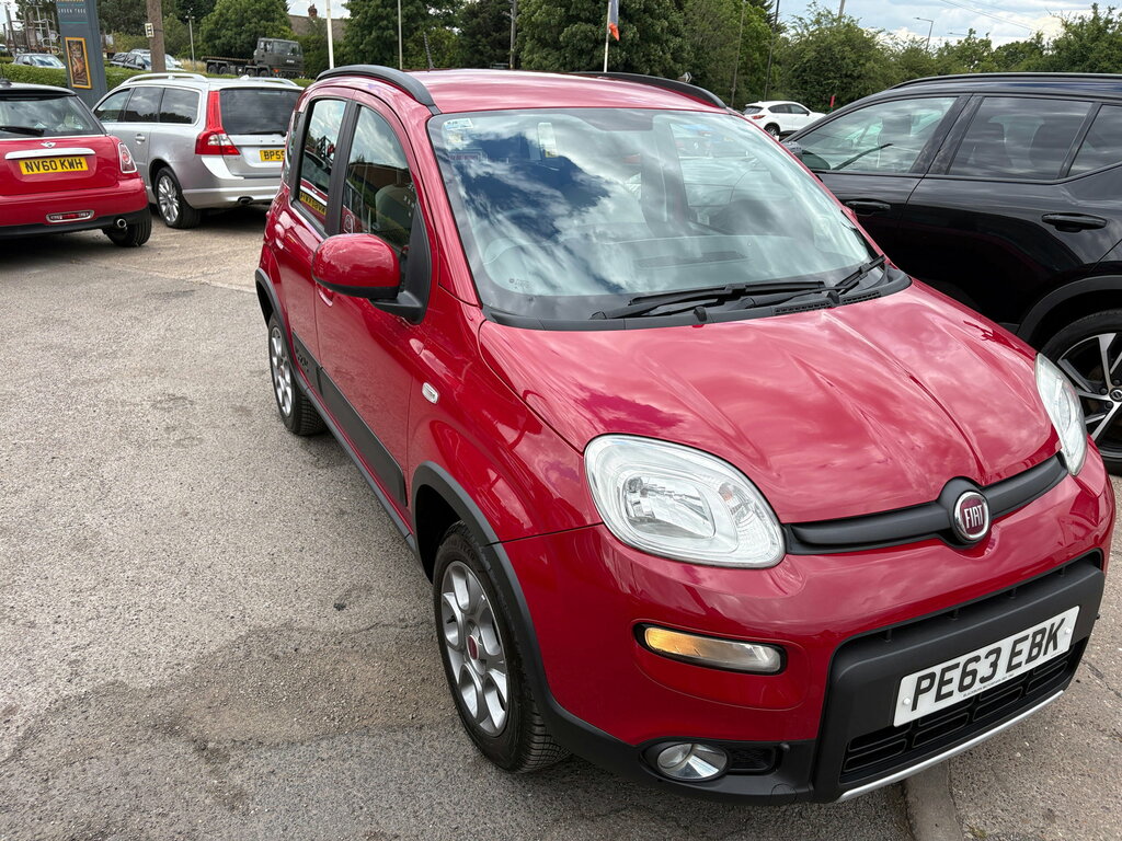 Fiat Panda 0.9 Twinair 4X4 Hatchback Euro 5 PE63EBK Red #2