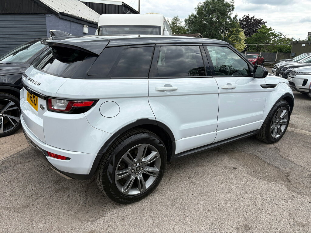 Land Rover Range Rover Evoque 2.0 Td4 Landmark Suv 4Wd Euro 6 S ST68ZRJ White #4