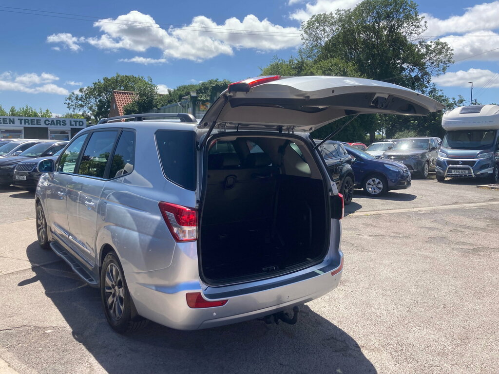SsangYong Turismo 2.2 Elx Tip 4Wd Black #9