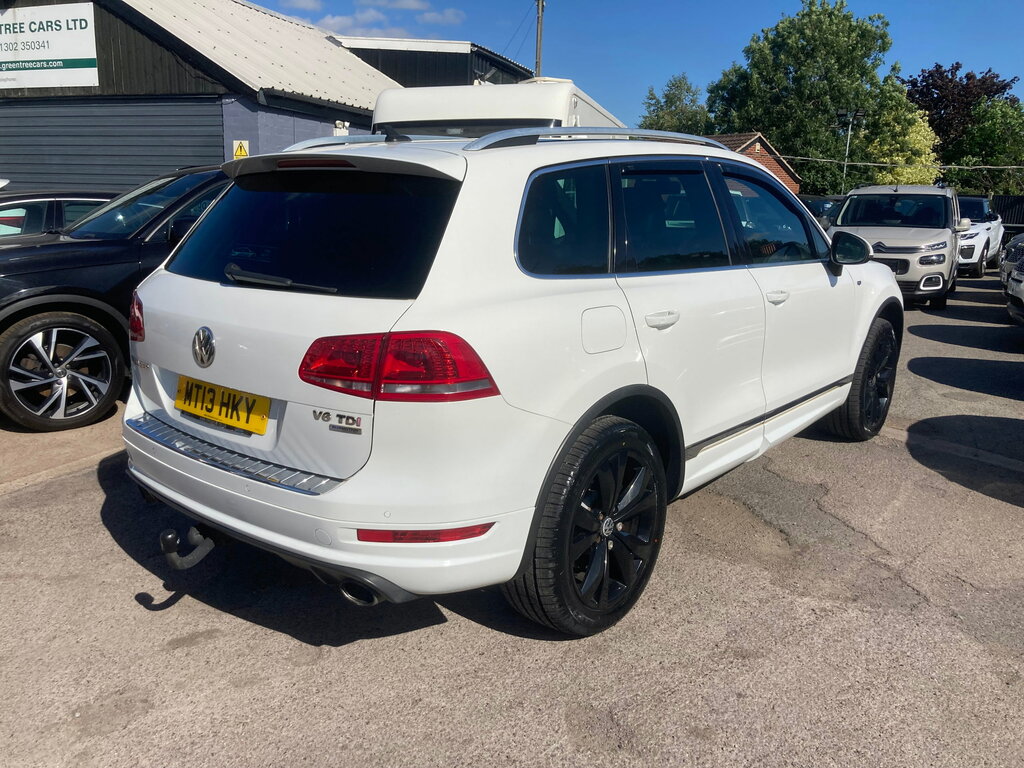 Volkswagen Touareg 3.0 Tdi V6 Bluemotion Tech R-line Suv T White #6