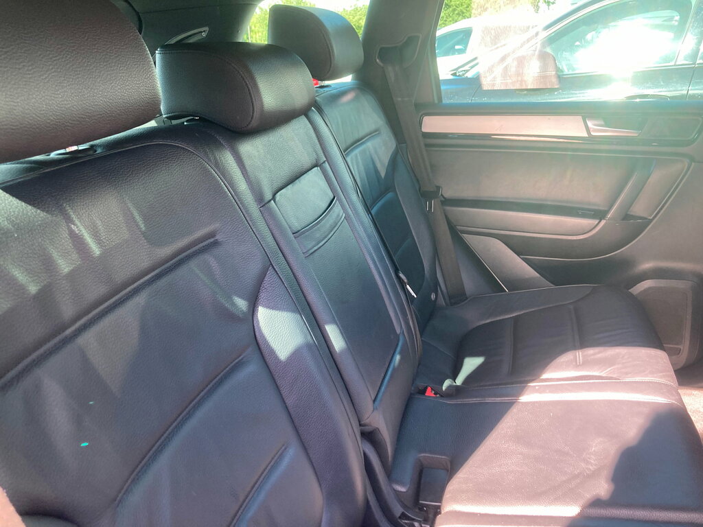 Volkswagen Touareg Suv Grey #23