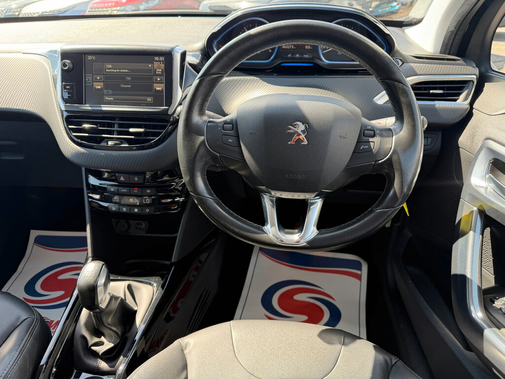 Peugeot 2008 1.6 Vti Feline Calima Grey #10