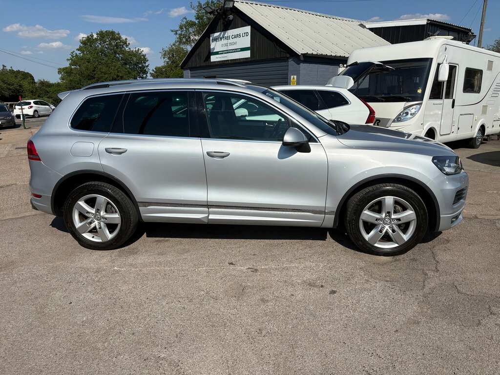 Volkswagen Touareg 3.0 Tdi V6 Bluemotion Tech Altitude Suv Silver #4