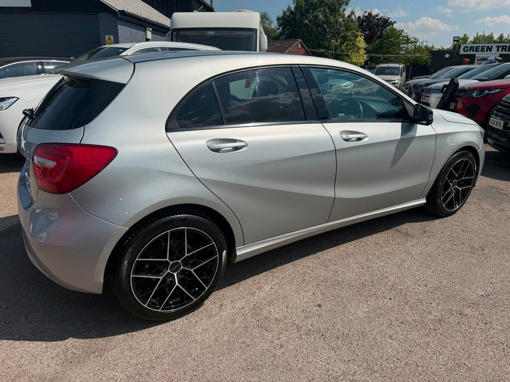 Mercedes-Benz A Class 1.8 A200 Cdi Sport Hatchback 7G-dct Eur Silver #3