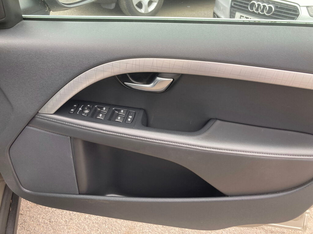 Volvo XC70 2013 13 2.4 Brown #24