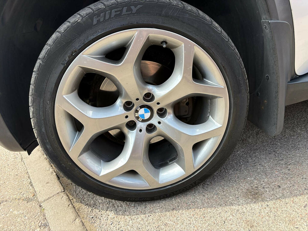 BMW X5 Xdrive30d M Sport White #10