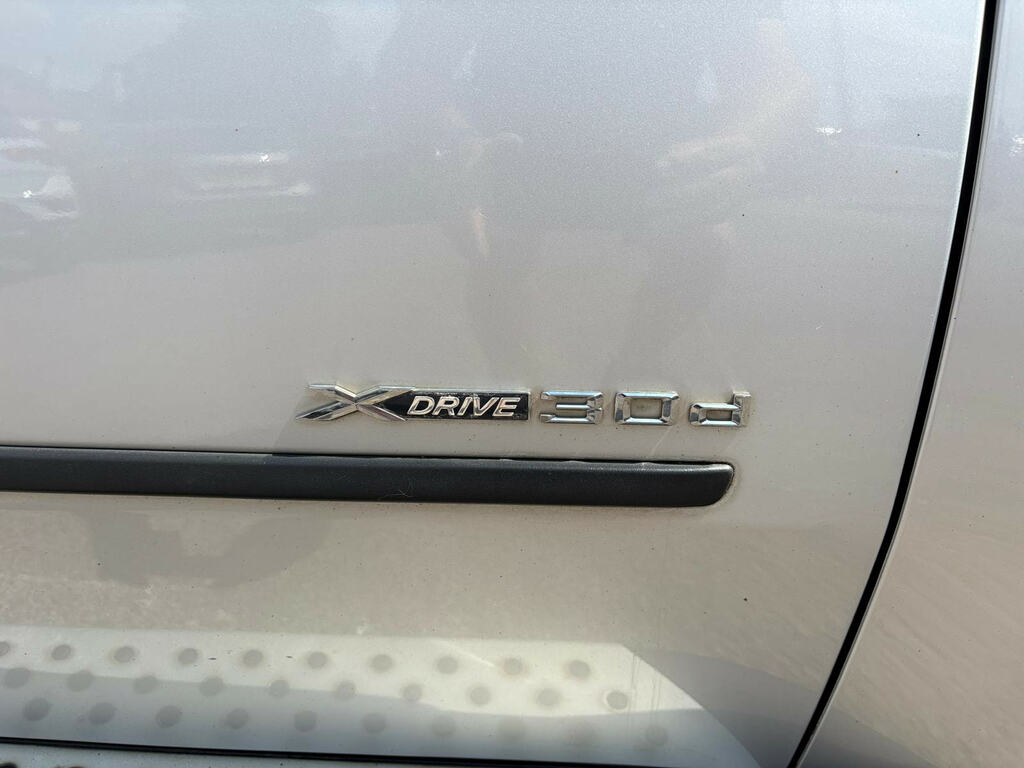 BMW X5 Xdrive30d M Sport White #23