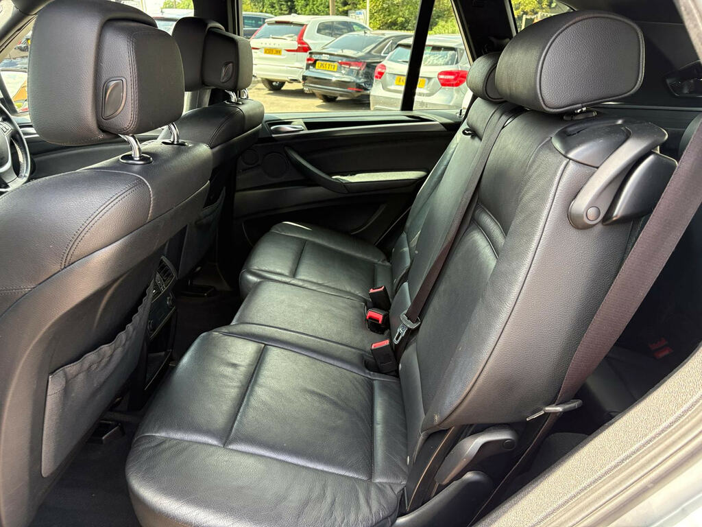 BMW X5 Xdrive30d M Sport White #28