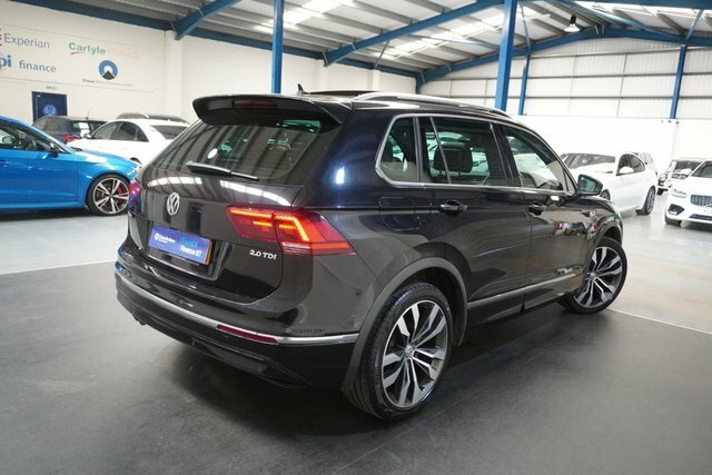Volkswagen Tiguan Tdi R-line Suv KS67XPP Black #6