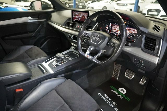 Audi Q5  Black #8