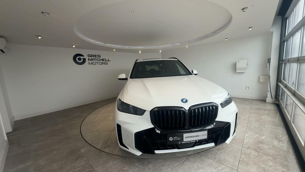 BMW X5 Xdrive50e M Sport GV23LWJ White #2