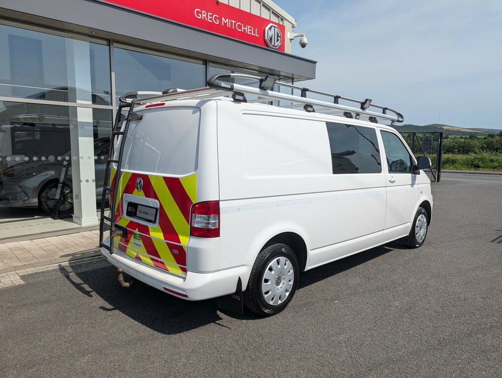 Volkswagen Transporter T32 Lwb 2.0 Tdi 140Ps Trendline 4Motion White #3