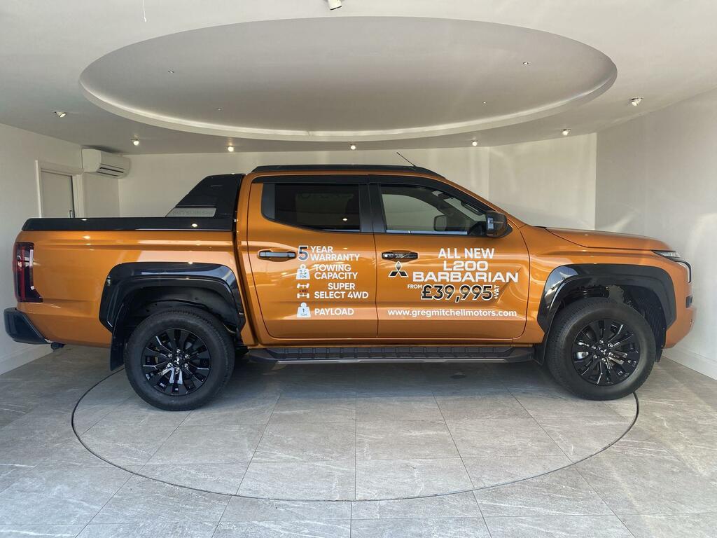 Mitsubishi L200 2.4 Bi-turbo D Barbarian Dcab Pick Up 4Wd CVZ7825 Orange #4