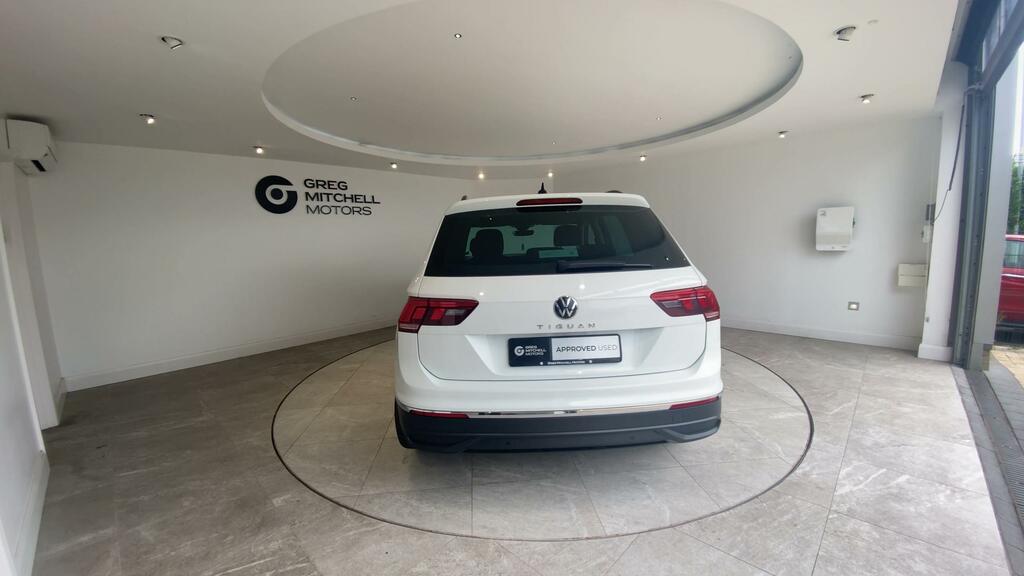 Volkswagen Tiguan 1.5 Tsi Active VIG4325 White #6
