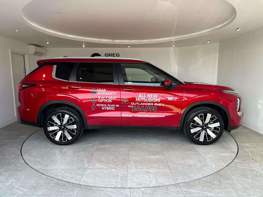 Mitsubishi Outlander 2.4 Phev Diamond 2360 cc Black #13