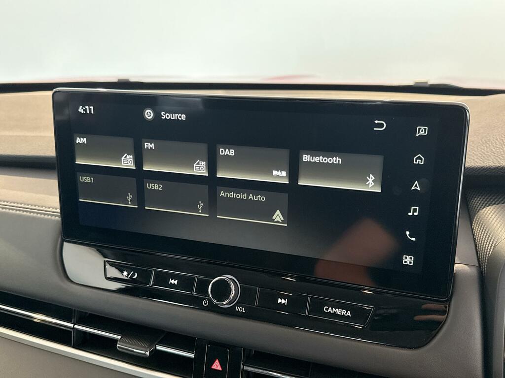Mitsubishi Outlander 2.4 Phev Diamond 2360 cc Black #31