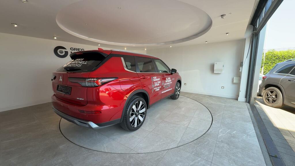 Mitsubishi Outlander 2.4 Phev Nativa Red #5