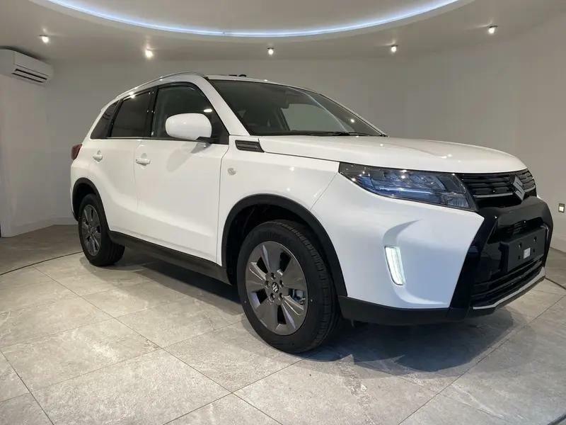 Suzuki Vitara 1.4 Boosterjet Mild Hybrid Motion White