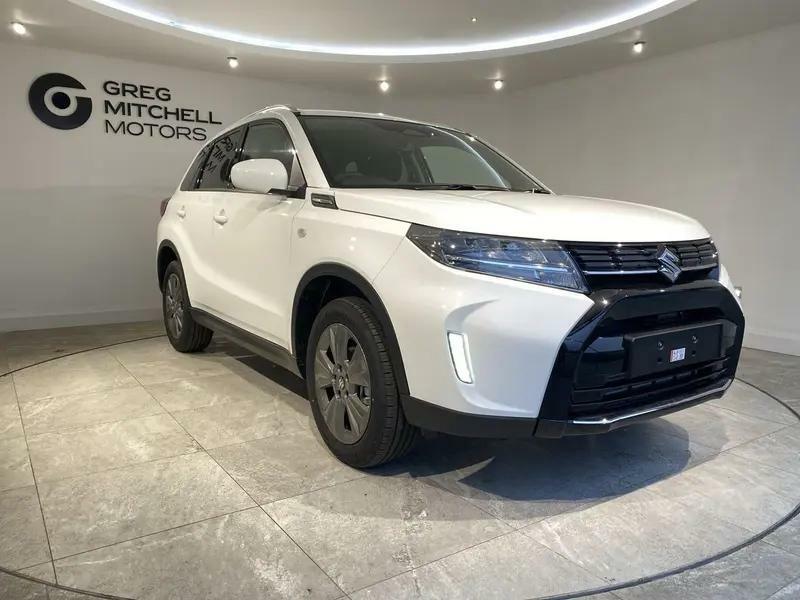 Suzuki Vitara 1.4 Boosterjet Mild Hybrid Motion White #3