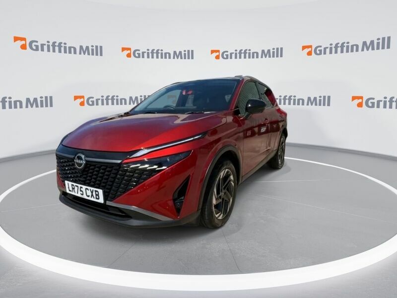 Nissan Qashqai 1.3 Dig-t Mhev N-connecta Suv Hybrid Xt Red #4